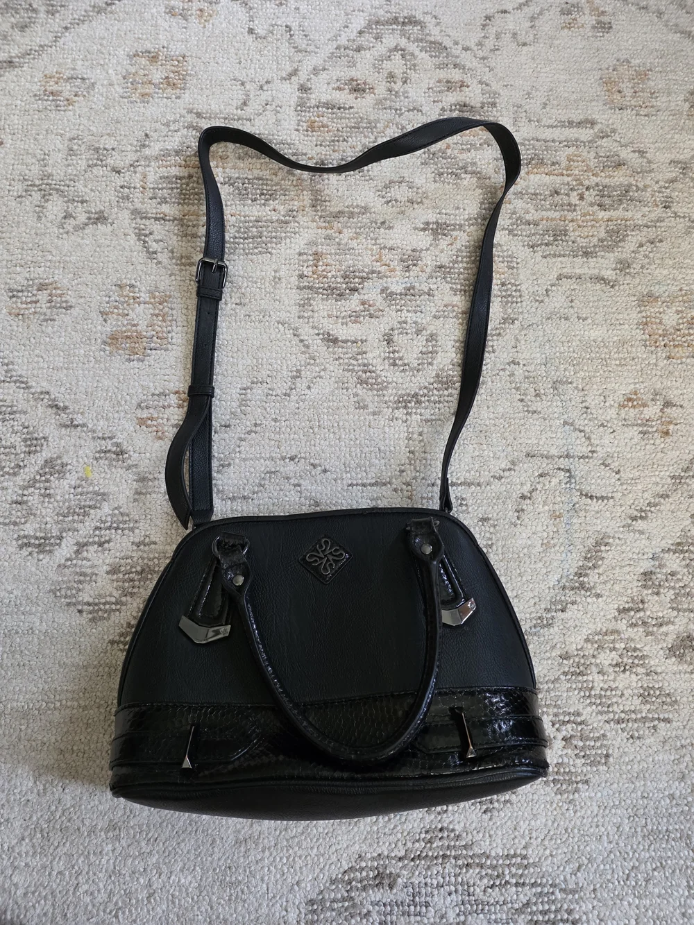 Simply Vera Vera Wang Black Structured Satchel with Gloss Trim
